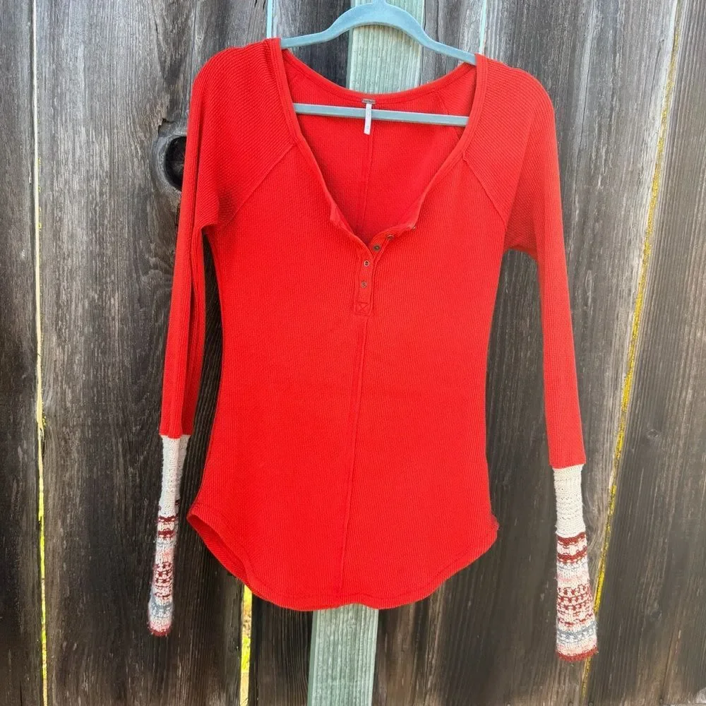 Free People Orange Red Thermal Ribbed Top Boho Contrast Knit Sleeve Henley LS M
